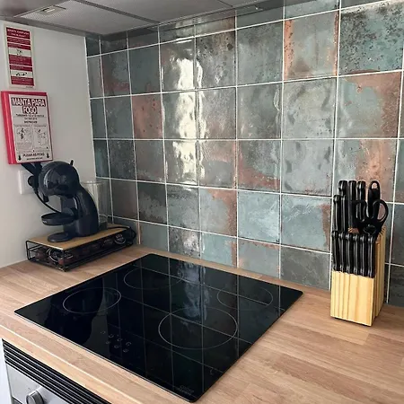 Apartment Flat 6 *